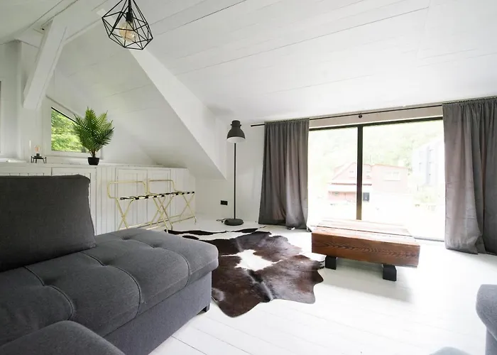 Minimal House